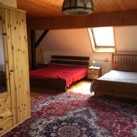 Ubytovani Na Statku V Ceskem Raji Vakantiehuis Turnov